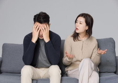 离婚时夫妻共同债务和财产分割是怎样的